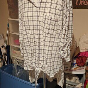 Eden & Olivia Plaid Button-Front Tunic Top | Roll Tab Sleeves | Size L